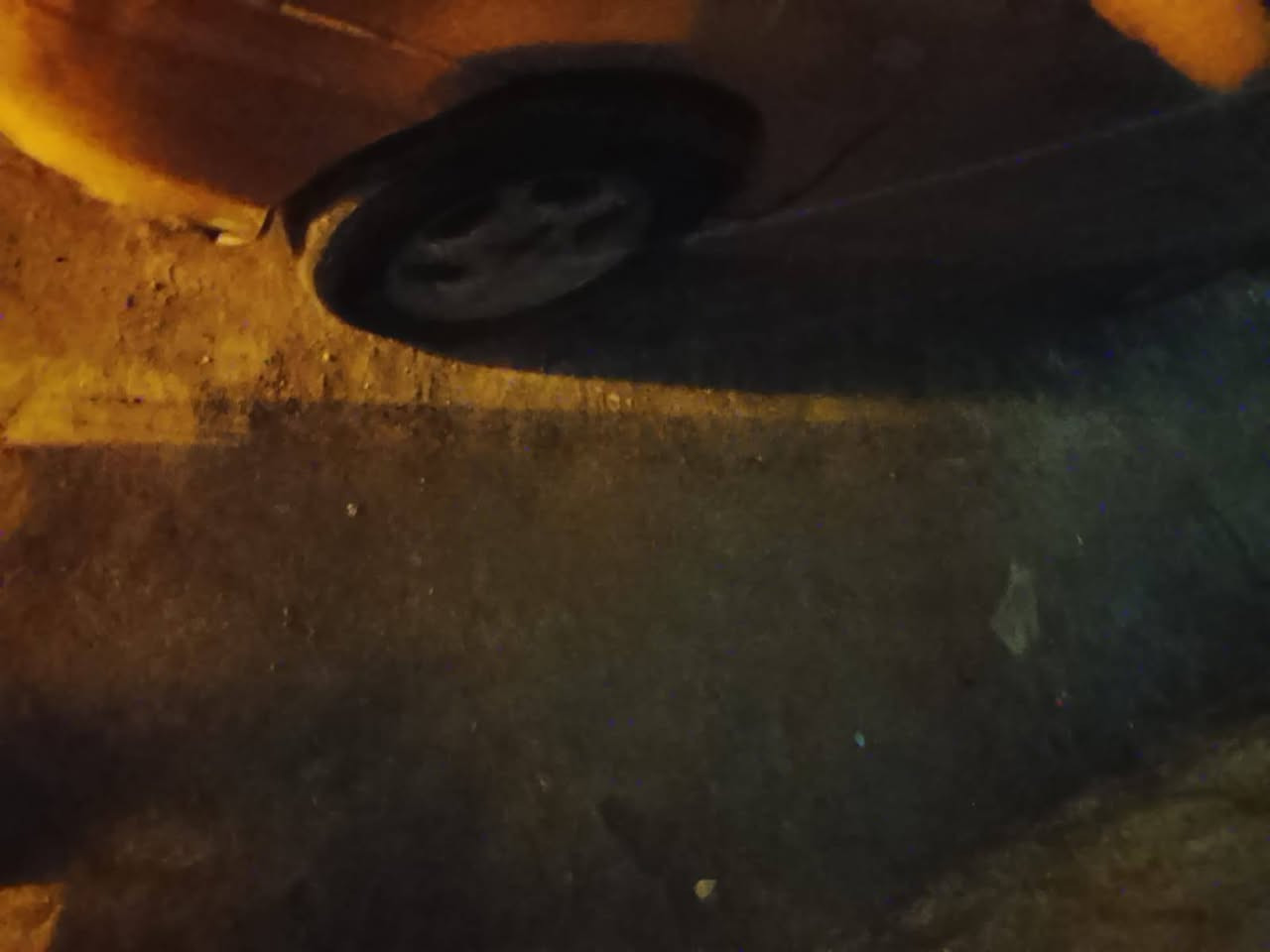 سلام عليكم سي كي موديل 2013 مكينه وكير حداديه حلوات سنويه منتهيه 2021 رقم صدمي احمر بصره سعر 8 وبيها مجال قليل رقمي *********** واتساب ***********وهاذ شريحه مكاني البصره الأصمعي القديم
