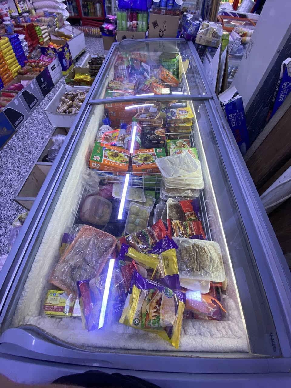 السلام عليكم
عارضات طرحية UGER عدد 2 للبيع الحجم الكبير حجم 250X85

مستعملات وبحالة ممتازة جداً , تبريد وتجميد ممتاز جداً 

للبيع وللتواصل ع الخاص او على رقم التليفون

***********
