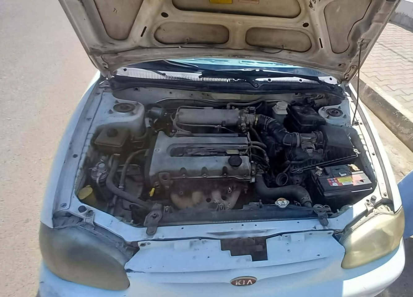 السلام عليكم كيا سيفيا موديل 2000 بلاديه اوتوماتيك
محرك 1600 مسكر بيهه خيط تبخير خفيف مو كايم خيط تبخير كير محرك خير من الله تراي ماشالله حيل حل
يرادلها ملاحظات بسيطه رقم انكليزي انبار سعر35 ورقه
تحويل ثاني يوم ما عليه ربع دينار عنوان الانبار الرمادي 
***********
