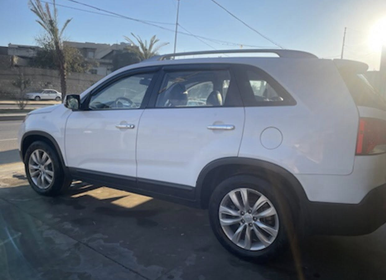 ســورنتـو
مـوديـل 2011

كليـن بـدون صبـغ 

فـول مـواصفـات 1/1

بـانـورامـا 

بصمه

مـري شفـط 

سبـايـدر على الصنـدوق 

اشـايـر بالمـري 

محـرك 2400دوش 

مـانـع انـزلاق 

وبـاقي المـواصفات معـروفه

طخـم جـديد 

تـايـرات جـدد

رقـم اربيـل  عنـوان السيـاره موصل 

للاستفسار الاتصال على الرقم 

 *********** بيه واتسـاب
