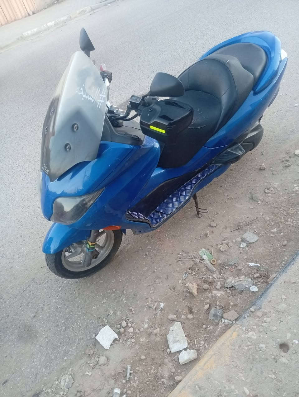 سلام عليكم فورز 010مكينه نعمه وشلعه كهرباياته كله شغاله تخم تاير زنون عالي ناصي اي بي اس ام بي ثري عميه بلاد وهاي نضافته كدامكم وحلى من الصورة دراجه تخبل بمعنه الكلمه السعر خاص الشراي يتصل رقمي ***********العنوان كربلاء بيها اوراق منفيس
