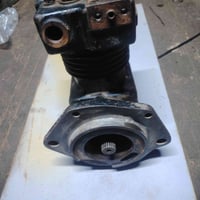 تاروسة كريدر • كاتربلر G12