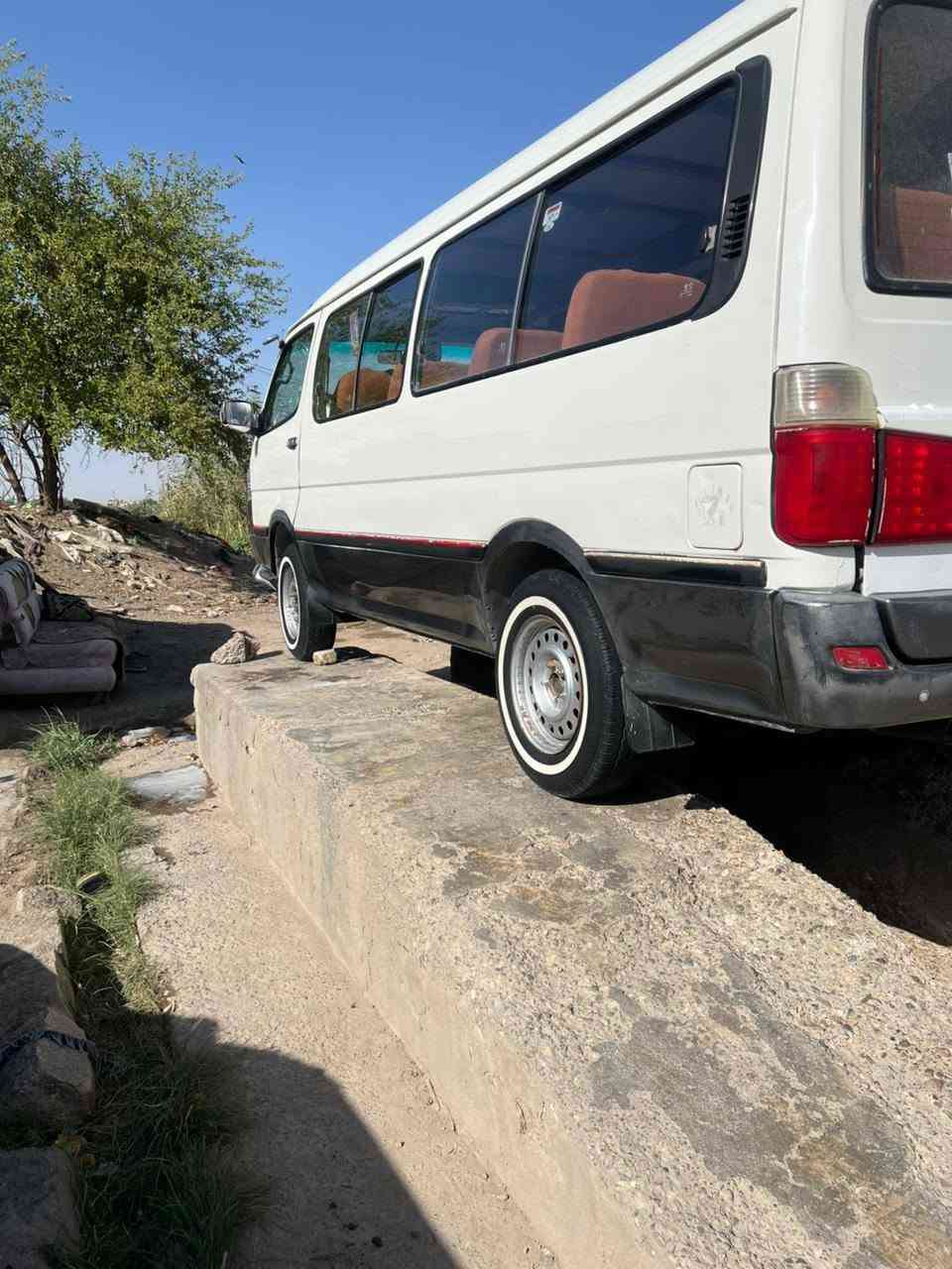 ن سلام عليكم شباب فاتو الوان لبيع سياره جاهزه تخم تاير تبريد سبلت كير اكسل مكينه فول مضومه زنون هسه داخله لبارحه رقام نكليزي رقم بابل مشروع وطني شاشه ايباد سياره كامله ع اخر حبايه ربع ما ذب عليهه السعر 75و بيهه مجال حك جيه  ما متواجد ع فيس  مكان السياره بغداد جسر ديالئ ما متواجد ع فيس مكلف بل نشر هاذه رقم راعيهه ***********
