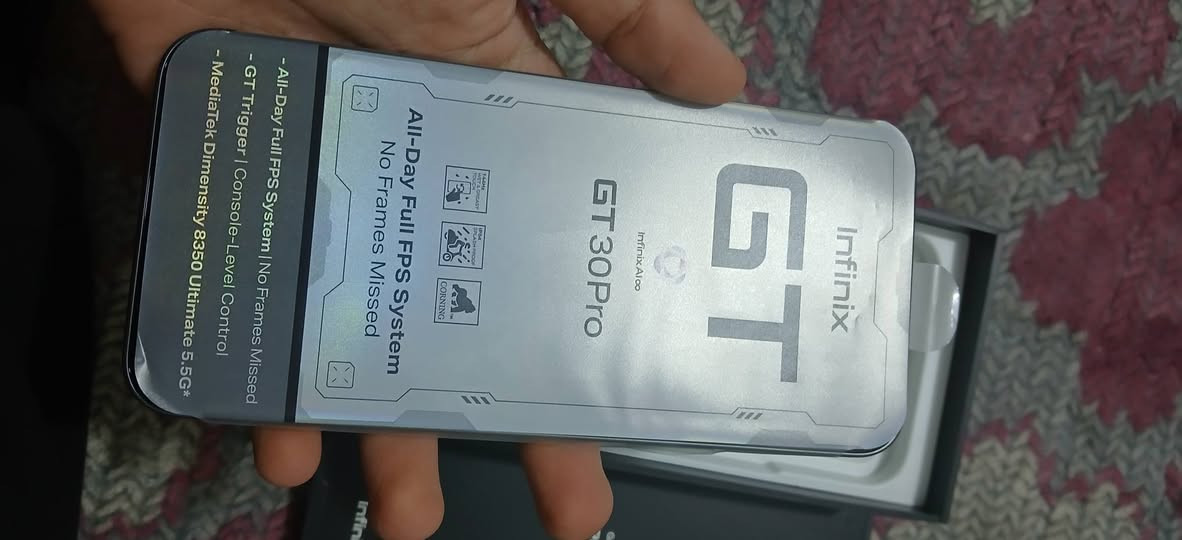 انفنكس GT 30 Pro كيمك  مفووول مواصفات
نضيفه  ستعمال يومين وبي ضمان شركه 6اشهر
ذكره 256
عشوائيه 24
سعر ٣٥٠ وبي مجال 
***********
