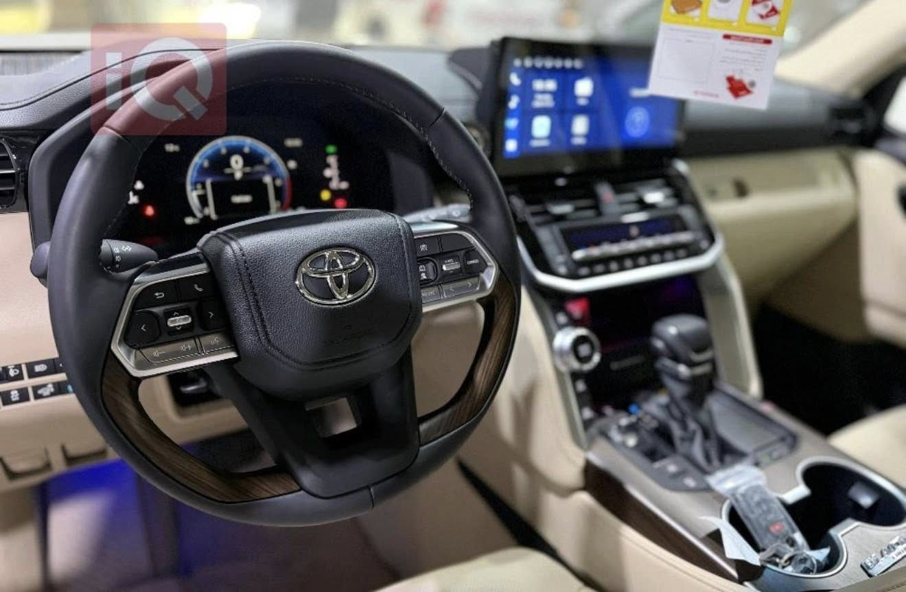 🚨 للبيع: تويوتا لاندكروزر 2025 - Black Edition 🚨
📌 التفاصيل الأساسية:
• الفئة: GXR لمتد S (وارد وكالة ساز الحارثية).
• اللون: أسود (بلاك إديشن).
• الممشى: 1,000 كيلومتر فقط (السيارة بحالة الزيرو).
✨ المواصفات (فول مواصفات 1/1):
• 6 رادارات ذكية.
• 6 كاميرات محيطية لرؤية شاملة.
• 12 حساس (أمامي وخلفي).
• مقاعد كهربائية بالكامل مع أنظمة تدفئة وتبريد.
🛡️ الإضافات، الحالة، والضمان:
• ضمان وكالة ساري لمدة 5 سنوات.
• عرض صيانة مميز يشتمل على تبديل دهن مجاني 20 مرة.
• مغلفة بالكامل بحماية PPF درجة أولى (شغل قصي زنون).بسعر 30 ورقة 
• السيارة مكفولة  
من كل شيء وبحالة الوكالة تماماً (من الدعامية للدعامية).
📞 للتواصل والاستفسار
مرقم بغداد الجديد 
• رقم الهاتف: ***********
