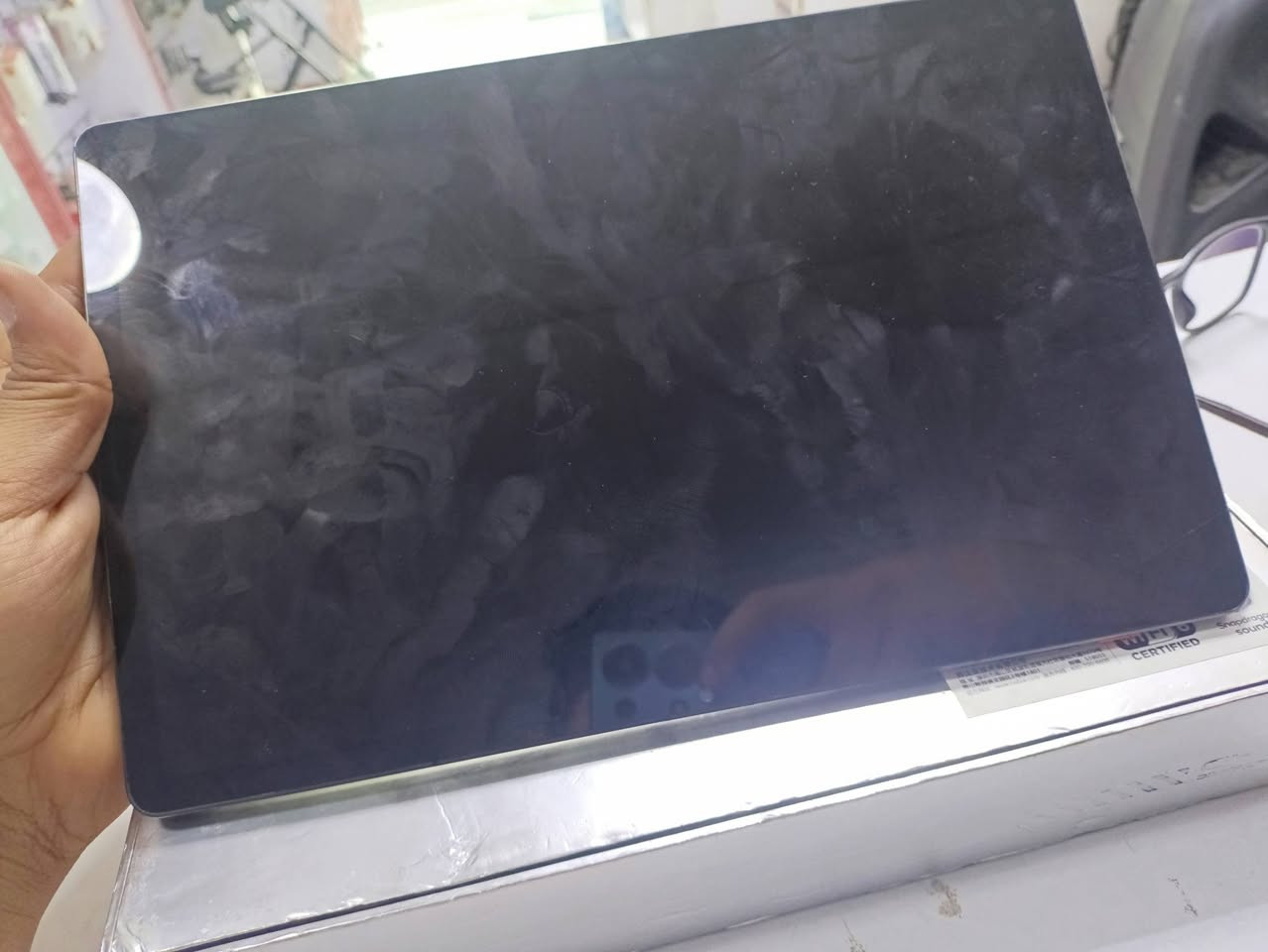 تاب ريد ماجيك البيع حجم 13
نضافة 85%
سعر 500 وبي مجال 
مكان بغداد الشعب 
***********
