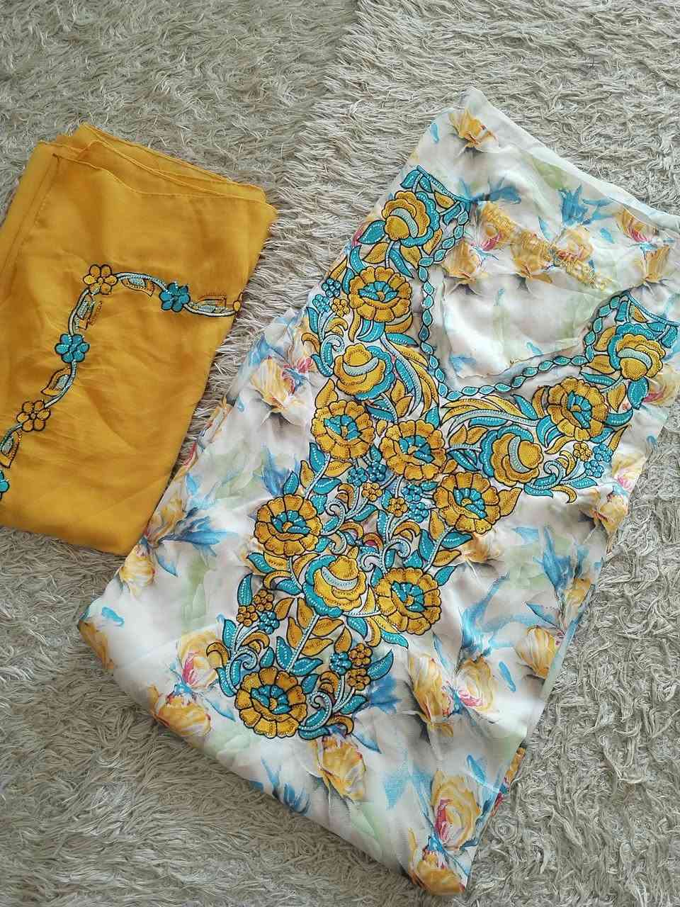 وصلت مخاور العيد
مخاور  إماراتي مع الشال مختلف النقشات والالوان والخامات
قطع ما مخيط
متوفر خياطه حسب الطلب
الاسعار حسب الموديل ونوع القماش 
للحجز والاستفسار مراسلة البيج على الخاص او واتساب ***********
يوجد توصيل بغداد وجميع المحافظات
#مخاور #مخاور_اماراتي #شك_يدوي #حرير_ارماني #حرير_اندنوسي
