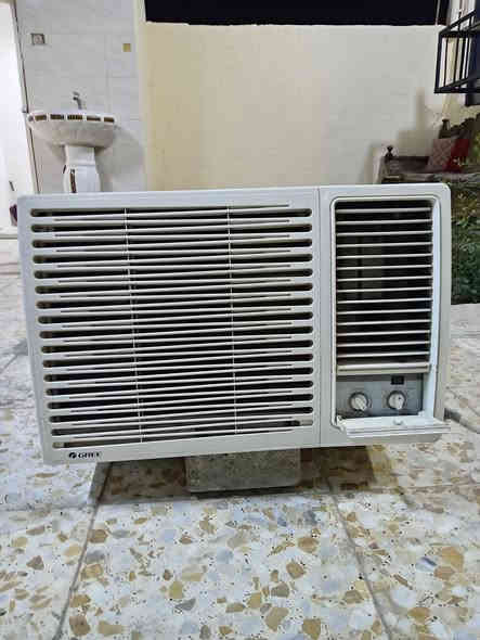 السلام عليكم مكيف طنين تدفة تبريد بلادي مادخل تصليح نوع كري 2 طن بلادي مادخل تصليح ابد السعر ٢٠٠ وبي مجال. بعدة جديد. ماطور وتري يشتغل على كهرباء الضعيفة مكان بغداد نهايت حي ور سبع قصور يوجد توصيل عندي الكل بغداد شرط الفحص 👍 *********** معندك رصيد رمشلي واني 👍
