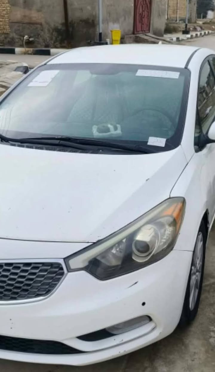 سياره فورتي 16 بسمي سنويه 28  بيه بنيد مبدل سياره جاهزه السعر 90 فقط ولان محتاج تره تصل ونتفاهم ***********
