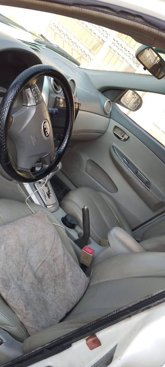 للبيع: BYD G3 موديل 2013
• بصمة
• أوتوماتيك
• فتحة سقف
• شاشة
• مبخوخة (أثر جراد)
• كاملة متكاملة
• محرك وكير شرط شلعة

السعر: 62$ وقابل للتفاوض 
السيارة باسمي

للتواصل: ***********
