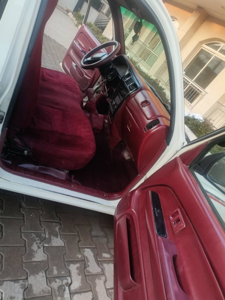 تۆیتایابانی مە کینە سپی ڕە قە م هە ولیر بە شە رتی تە حویلوغە رامە وبڕاوە جامکارە بادە بڵ چە کمە جە  گیڕومە کینە وعە کسلوتە برید بە شە رت هەتابڵێی مە زبوتە تایە ی تازە تە قە وڕە قە ی نیە ماڵی دۆستە هە موگیانی بە شە رت  سێ پارچە  ی بۆیاخە ساردووتە عدیلی نیە  نمونە یە لە زگە ی شە ریکەیە  ***********mm***********سعری 78وەرە قە شۆین سلیمانی السليمانية, العراق
