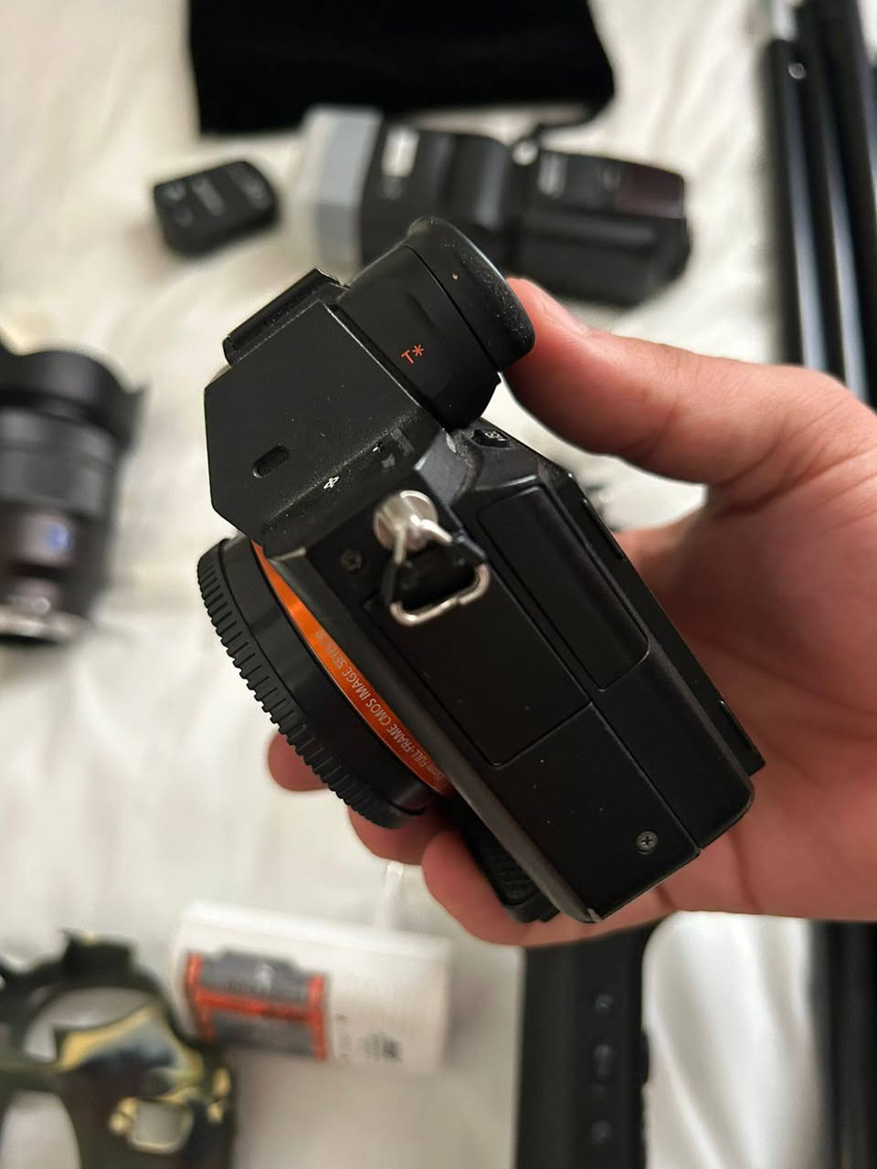 معدات تصويركاملة للبيع
كاميرا سوني a7 r2 مع عدسة من نوع zeiss الواسعة 16-36

رونين ويبل اس  كامل ملحقات مستخدم استخدام بسيط

فلاش ترايبو مع التريكر مع باتريات شحن ويا الشاحنه مالهم

مع كروما لونين ابيض أخضر ويا الاستاندات كاملة

ابيع شلع والي يريد منهن شغلة هم ابيع متواجد واتس اب

***********
