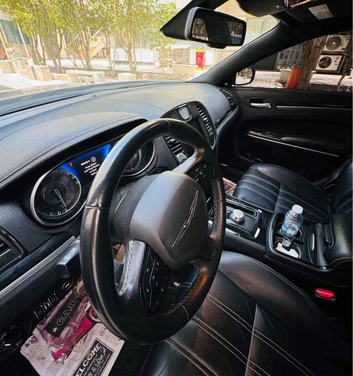 اوباما300 S موديل 2021 اصل مسجله 2022 سياره جديده واحلى من الصوره مواصفات الS معروفه فووول عده الفتحه السعر 195 السياره موجود بلبصره ***********
