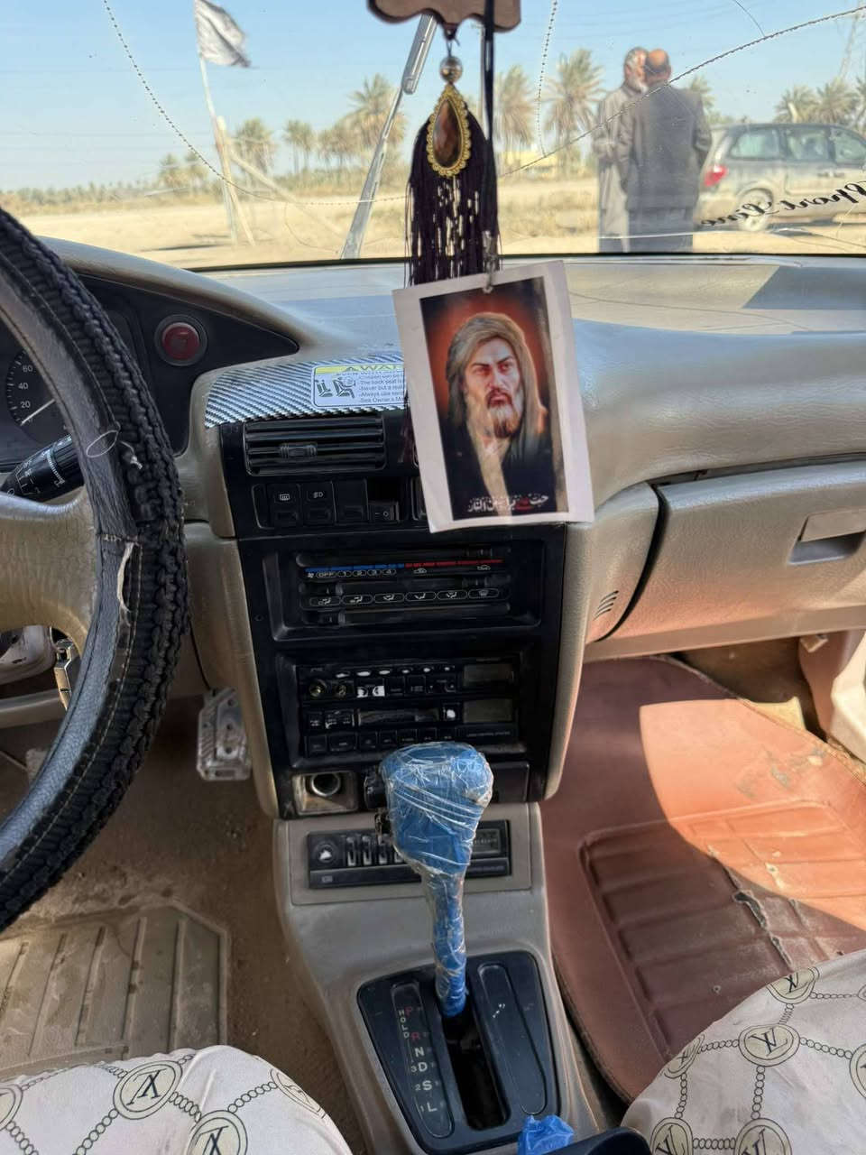 كيا  سيفيا للبيع موديل ١٩٩٣
اوتماتيك.

 مفتوح 

رقم بغداد 

سنويه لحد ٢٠٢٧

 مكان ديوانية قضاء الشامية

السعر 32وبيه مجال

***********
