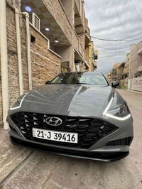 سوناتا ٢٠٢١ لون اسمنتي حادثها تخريب بابين  جهه السايق تبديل نفس لون بد...