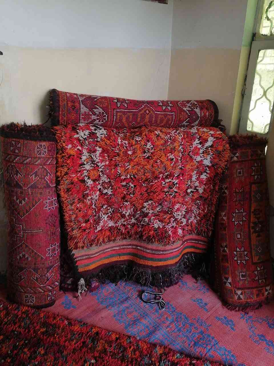 السلام عليكم
يتوفر سجاد نوع غلايچ (مظيف)
العدد ١٠ نضيفها والوان حلوة نازكة (الغزل العالي) مستعملات قليل مثل ما واضح بالتصوير سعر القطة ١١٠ ألف وبيها مجال بسيط المكان محافظة كربلاء الي يريدهن بي خير ويدلل


**إذا كنت صاحب هذا الإعلان وتريد حذفه لأي سبب، رجاءا أرسل رسالة إلى الدعم الفني**