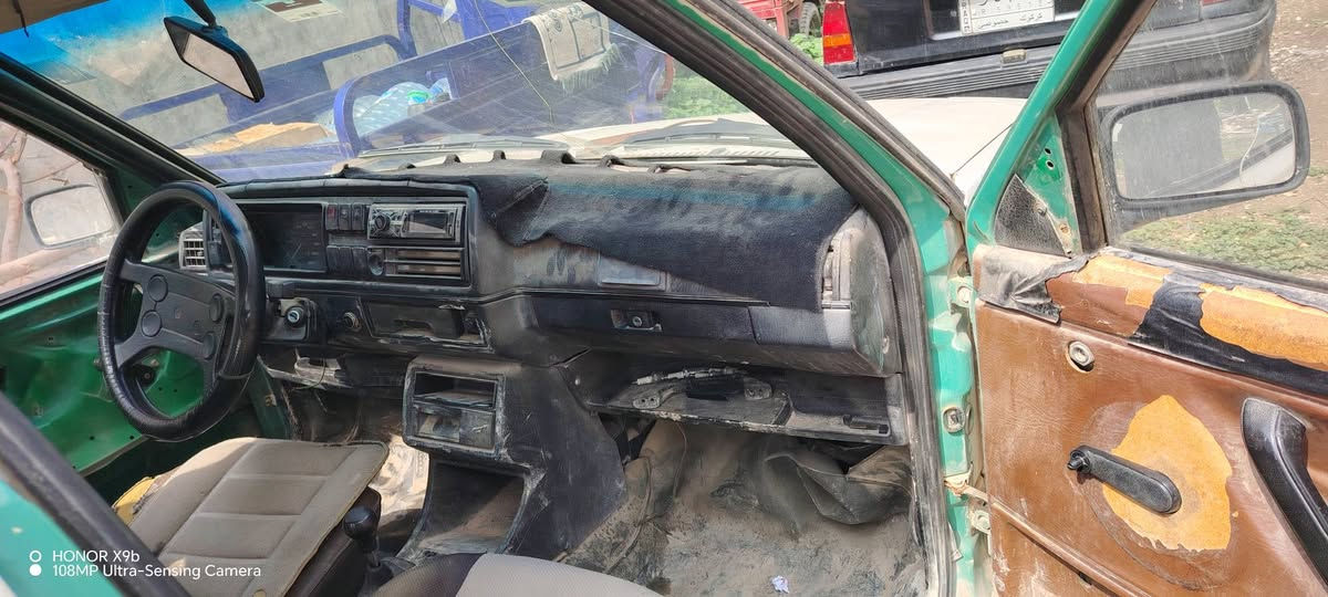 ڤۆلکسواگن جیتا
مۆدێل  ١٩٨٨
گێر عادی
مەکینە ١٨
مەکینەی سەرف دەکات
رەقەم کەرکوک مەشروع وەتەنی
کۆبۆن بەنزین
بەشەرت تەحویل
نرخ ١٧$ مەجال
شوێن کەرکوک پەنجاعلی
ژ.م(***********)
عربي
جيتا
موديل..١٩٨٨
كير عادي
محرك ١٨
محرك بي صرف
رقم كركوك مشروع وطني
كوبون بنزين
بشرط تحويل
سعر ١٧ مجال
مكان كركوك بنجاعلي
ر.م (***********) كركوك, العراق
