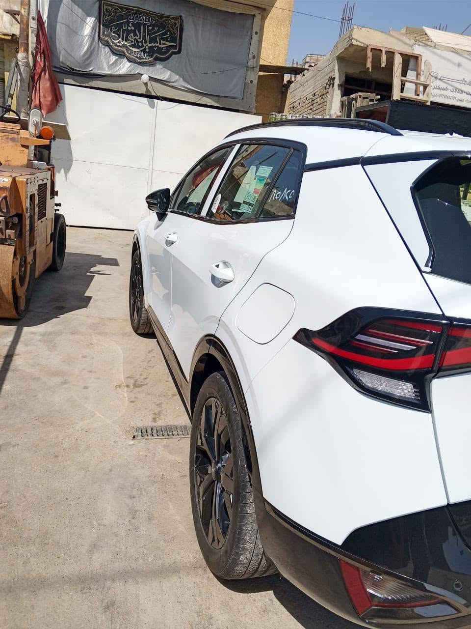 سلام عليكم سبورتج مديل 25 بلاك ادشن الدوليه ام الضمان مكفوله كفاله عامه رقم بغداد*********** مكانه بغداد
