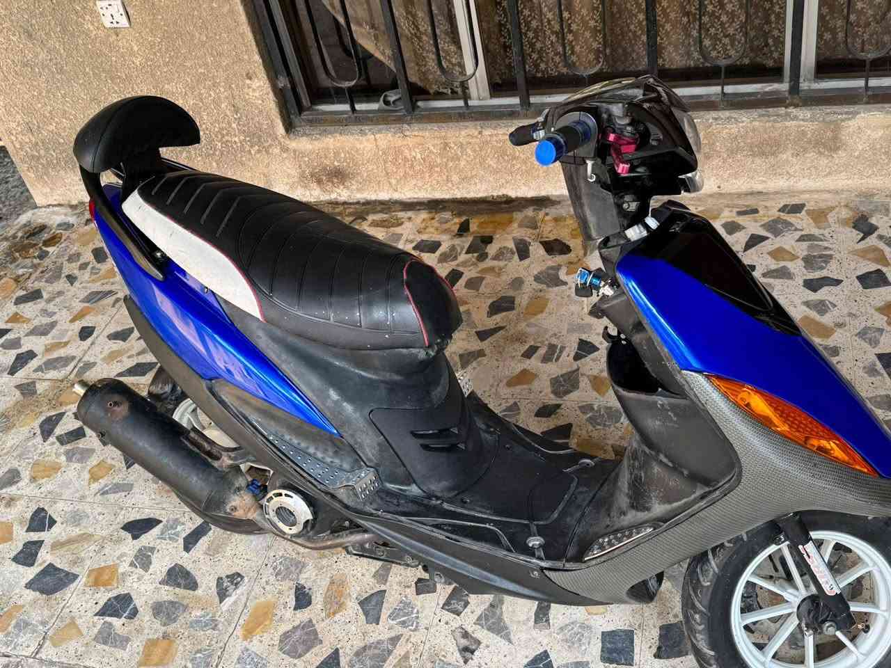 سلام عليكم شباب عدله كامله
اشاير ✅
لايت ✅
عالي ✅
ناصي ✅
تجوه✅
سلف✅
هندر✅
صلنصه رياضي ✅
مكينه 55هجيم شلعه ومعدله تخبل لا دخان ولا تنقيص  نكره بكل وكت دراجه جاهزه ما نقصه اي شي تنكر وتطلع 
مكاني بغداد لكراده رقمي ***********سعر (550) وبيه مجال للطيبين
