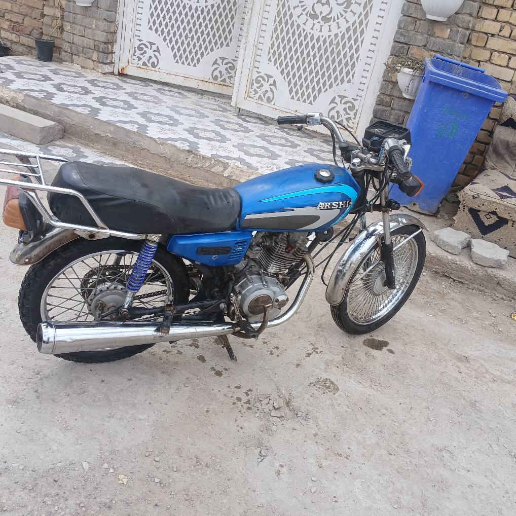 سلام عليكم دراجه ٤كير مديل ٢٠١٦اوراق اصليه مكانها الكوت الانوار الصدر الشراي يتصل ***********سعر ٤٠٠ بيها مجال بدرا, واسط
