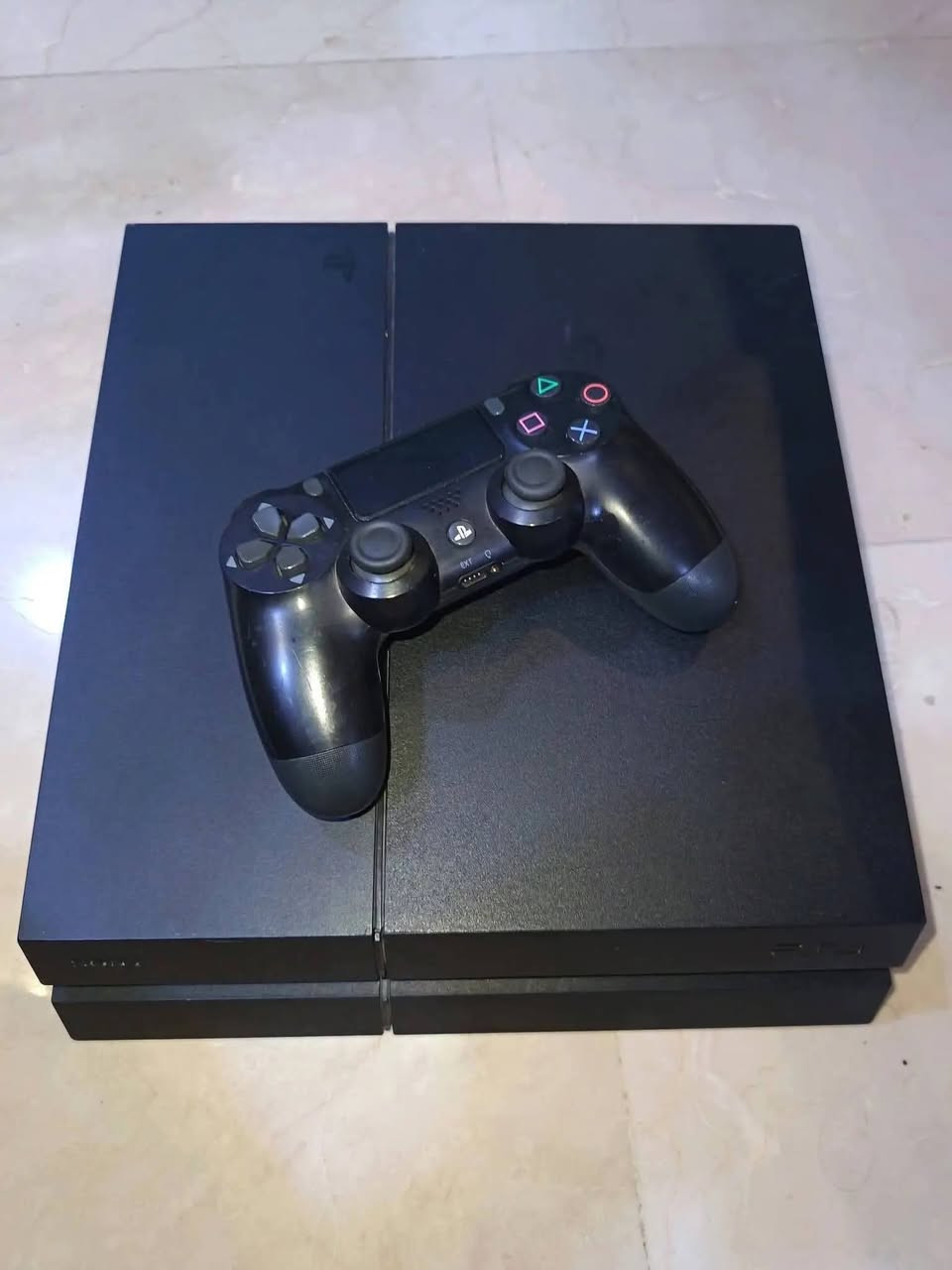 سلام وعليكوم خوتي عندي 3 PS4 واحد مفلاتشي وفيه زوج منيطات دوريجينال ومعمر بليجو وفيه ديك سدير 1000 وعندي PS4 fait زوج منيطات دوريجينال فيه زوج سيدييات و عندي PS4 fait وفيه زوج منيطات دوريجينال ومعاه زوج سيدييات ومراحب بيلجميع


**إذا كنت صاحب هذا الإعلان وتريد حذفه لأي سبب، رجاءا أرسل رسالة إلى الدعم الفني**