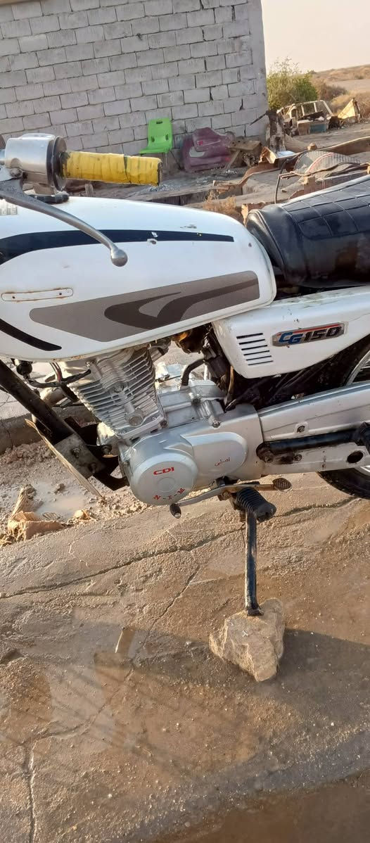 للبيع دراجه نامه موديل 21اوراق اصولي مفتوحه بستم مكفوله لادخن ولاتنقص كهربائيات شغاله ب550وبيه مجال  ترهم مراوس بدراجه بستوته  مكاني الناصريه قضاء الاصلاح آل خليوي ‏‪***********‬‏
***********واتساب
