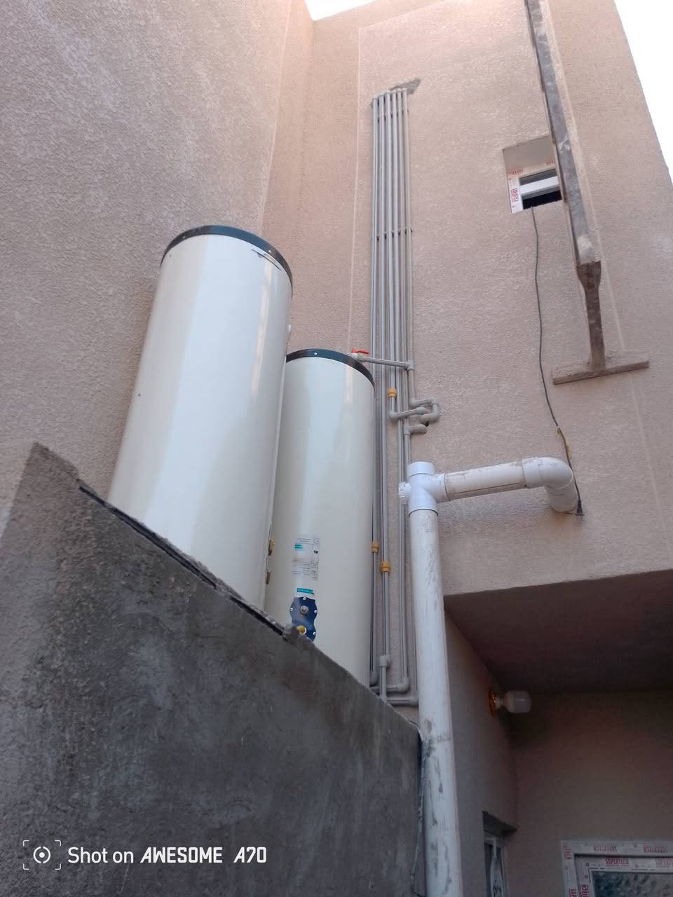 السلام عليكم
تئسيس صحيات عامه 

غربي دفن 

مغاسل تعليك 

دوش دفن 
منضومه ارضه

منضومه سبلت
نضام نوازل 
نضام بطاريه
***********
