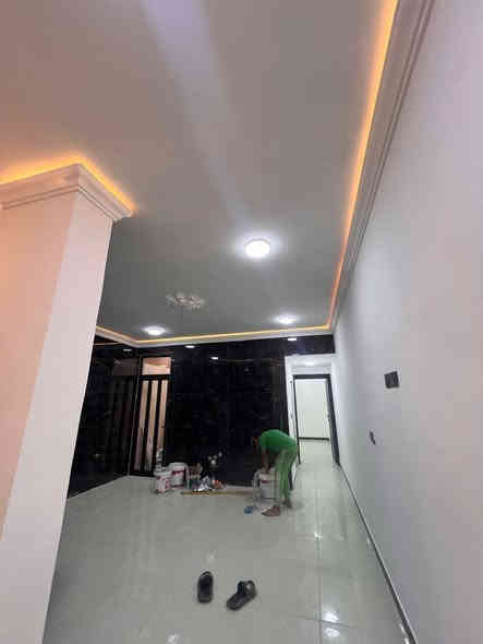 دار للبيع
مساحة 100م 
الوجه 5نزال 20 
ملكي بناء حديث 
يحتوي على صالة ومطبخ وخدمات 
وأربع غرف نوم 🛌 
العنوان حي الجهاد الضباط 
موقع مميز 
الاستفسار ***********
