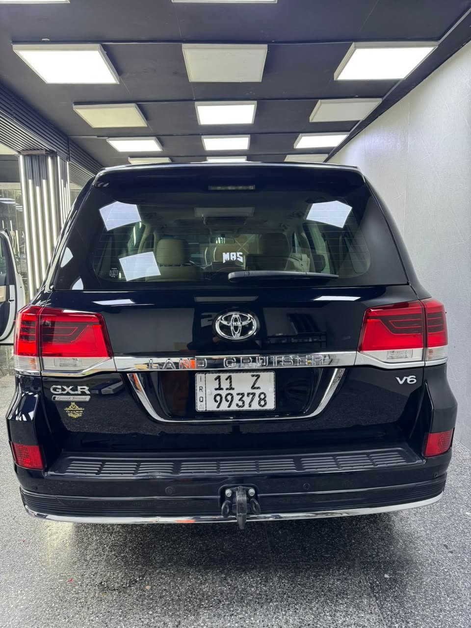 السلام عليكم 
‏

لاندكروز موديل 2020 بريم
 
فول مواصفات 1/1
 فتحة 
بصمة 
حساس خلفي وامامي 
ثلاجة 
كراسي كهرباء 
تشغيل عن بعد 
شاشات عرض  
دفع رباعي 
شاحن واير لس
كامرات 360 درجة 
مري شفط 
وباقي المواصفات معروفة
ماشية 85 الف

ملاحظة // السيارة كفالة عامة من جميع النواحي

استفسار📞 ***********

العنوان📍زيونة تقاطع ملعب الشعب خلف محطة وقود المثنى
