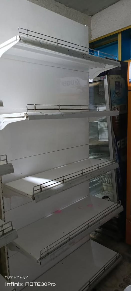 رفوف محل للبيع تواصل***********
