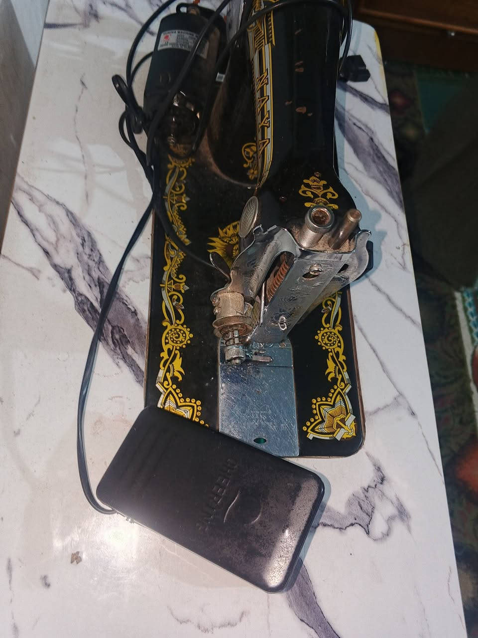 السلام عليكم ماكنة خياطه جديدة مستعمله قليل 
بغداد الرشاد ***********السعر 75
