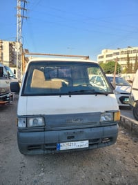 بيكاب مازدا • ٢٠٠٦ • بالورق