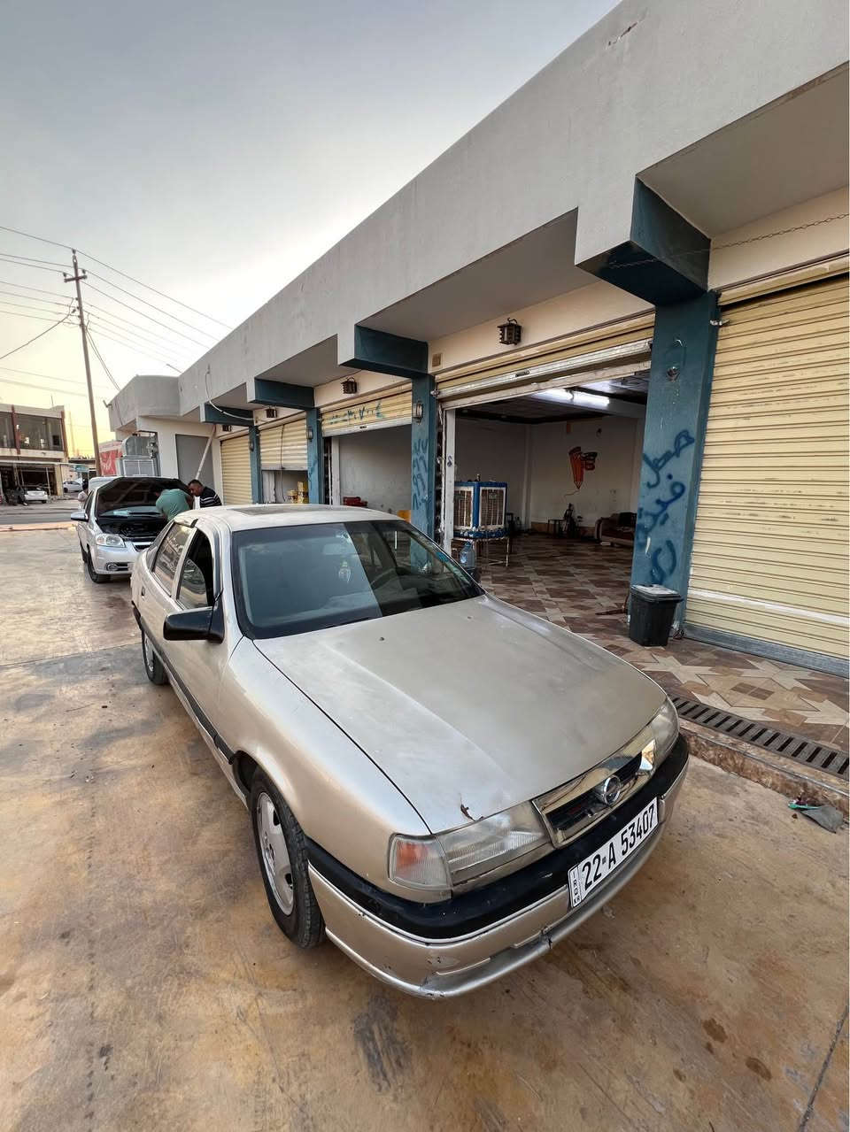 أوبل فيكترا للبيع موديل ١٩٩٣ فول فول گير أوتوماتيك مكينة ٢٠ گير مكينة كلها شرط سنوية بسمي لحد ٢٠٣١ هزة هم جديد دينار مابي مصرف ضربة بس جاملغ ورا سايق فقد كوبون بنزين ⛽️ مقدم 
سعر ٣٤ و بي مجال كركوك, العراق


**إذا كنت صاحب هذا الإعلان وتريد حذفه لأي سبب، رجاءا أرسل رسالة إلى الدعم الفني**