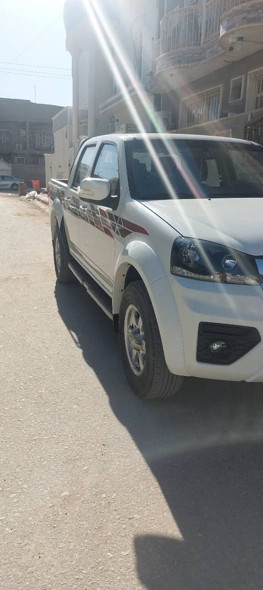 للبيع كريت ول 2024 كفاله عامه ماشية(٤٤ ) رقم قادسية تحويل مباشر السعر 140وبيها مجال المكان الديوانيه للاستفسار ***********
