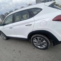 للبيع توسان 2018 وارد كوري سايد بريك بالرجل  رقم بغداد الماني سنوية لن...