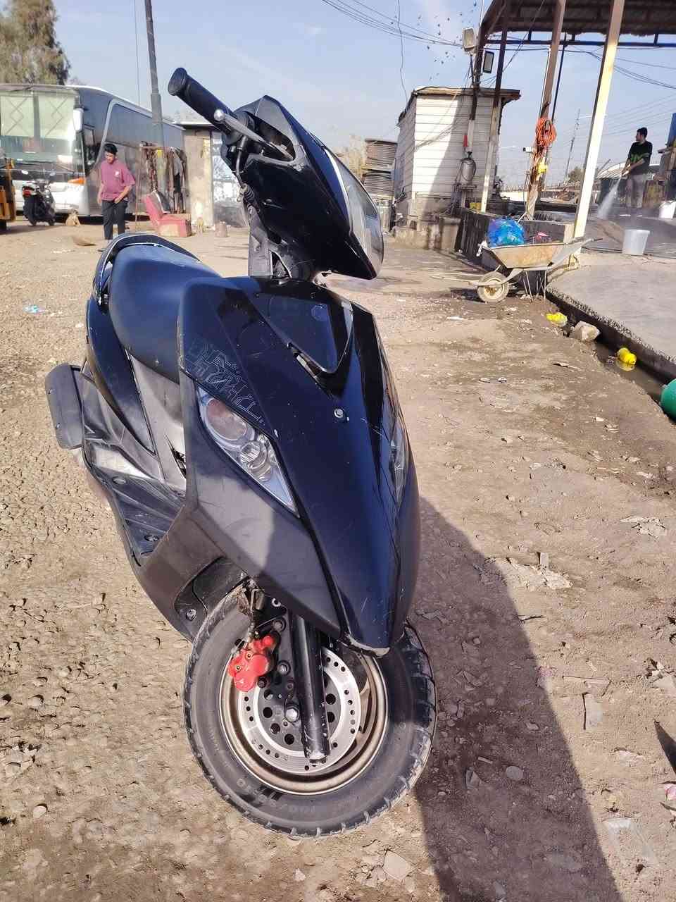 السلام عليكم
دراجه ثعلب للبيع
الدراجه إني منزلها من الرمبه مكفولة من مكينه  ومكفوله من حادث الدراجه حلوه وناعمة على كد أروح بيها للشغل و أرجع مكاني بغداد الغزاليه رايدها ب ٧٠٠ وفيها مجال للطيبين
 رقم الهاتف *********** متواجد واتساب 
(ممتواجد عل فيس)
