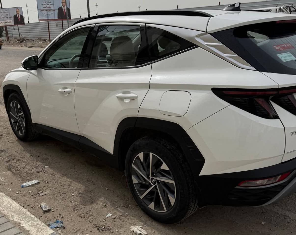 سلام عليكم توسان البيع موديل 2024 رقم اربيل السياره ماشيه 26 بيه مكانين بارد سعره 205$ مكان السياره البصرة ***********
