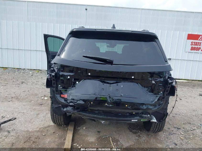 جيب كراند شيروكي التديود موديل 2025
1.  محرك 6 سلندر 3600 
2. فتحة سقف 
3. ماشيه 700 ميل فقط بحالة ( الزيرو ) 
4. كشن تدفئه 
5. هيتر ستيرن 
6. صندوق كهرباء
7. شحن واير ليس 
8. كشاف امامي لد بلادي 
9. كشنات جلد وشاموا
10. اوتو هولد
11. اطفاء ذاتي
12. رادار 360 درجه
13. نقطه عمياء
14. حساسات اماميه وخلفيه
15. تحديد مسار 
16. رادار تصادم امامي وخلفي 
17. كامرا خلفيه دواره 
18. گير ماوس 
19 صور الحادث موجوده بالمنشور 
20. بچم كبس ع وضع الشركه 
21. السيارة رقم بغداد  (  مميز ) 
22. العنوان بغداد/ حسينية الراشدية
اي استفسار رقمي  ***********
