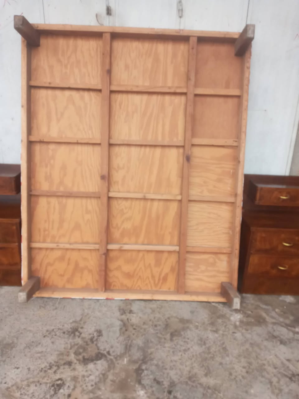 جربايه نفرين صاج تزكام مستعمل طول  الصوميه  مترين عرض متر و65 سم السعر 175 وبيه مجال العنوان بغداد حي الإعلام الشباب نهاية شارع سوق اميمه  صيدلية نور الشباب قرب النادي التجاري  موبايل عراقنا وتساب بي 
*********** 
***********

يوجد توصيل غير مجاني داخل بغداد فقط
