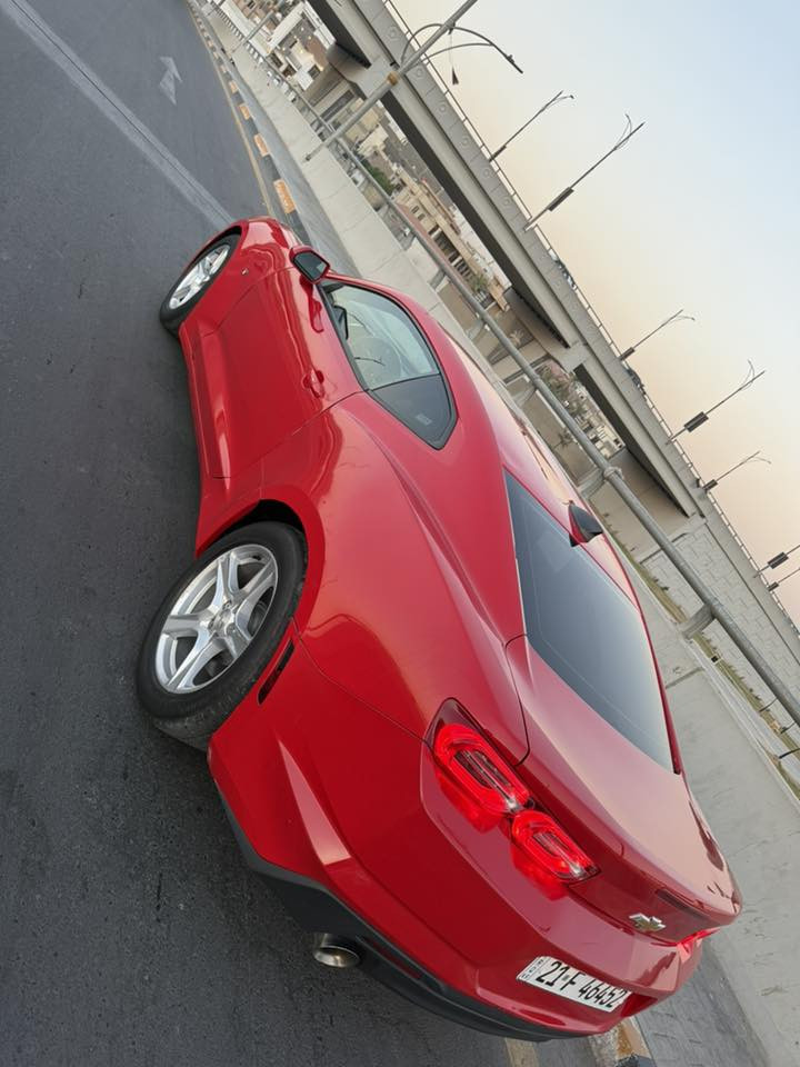 بيع مستعجل وبسعر مناسب بدون ايرباك
سلام عليكم للبيع كمارو 2022 محرك 2000 ماشية 19 الف رقمها سليمانية باسمي الدولي هزة جديدة ترقيم جديد مصارلها هواي داخلة
حادثها كلش خفيف مرفق بالرابط صور الحادث سونار مسويلها ب المنشور الصور 
السيارة لونها مميز وبدون نواقص عارضها ب 152 وبيها مجال بسيط
مكاني شارع فلسطين و هذا رقمي ***********
