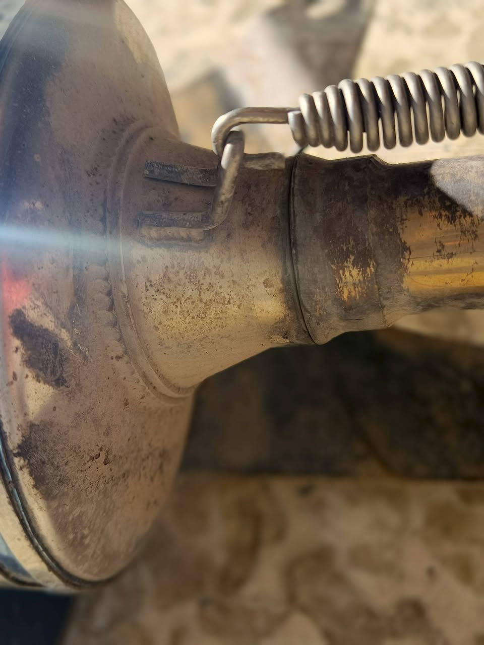 صالنصه بطح و فورزه بلاديه صوت يخبل نضيفه كلش تجي وتشوفه سعر ورقتين و بيها مجال العنوان ميسان المجر الكبير رقم تواصل ‏‪***********‬‏
