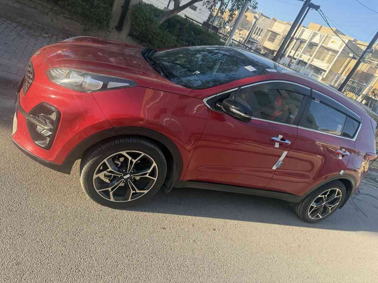 جيتي لاين
سبورتج موديل 2021 جيتي لاين
فول مواصفات واحد على واحد جيتي لاين 
معروفه مواصفات الجيتي 
مكفوله كفاله عامه ما عدا بارد بيه ٣ اصابع بالجاملغ لامامي 
ماشيه ١٠٠ الف 
السعر ٢٠٨ اوراق 
مكاني بغداد للتواصل ***********
