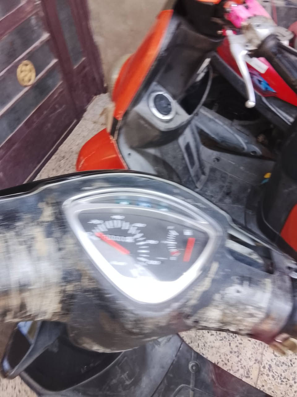 سلام عليكم دراجه ماكس عدله شغاله سلف هندر اشاير مكينه ناعمه مكاني الدوره ابو دشير السعر ٤٥٠ وبيها مجال قليل مكاني الدوره ابو دشير  ***********
