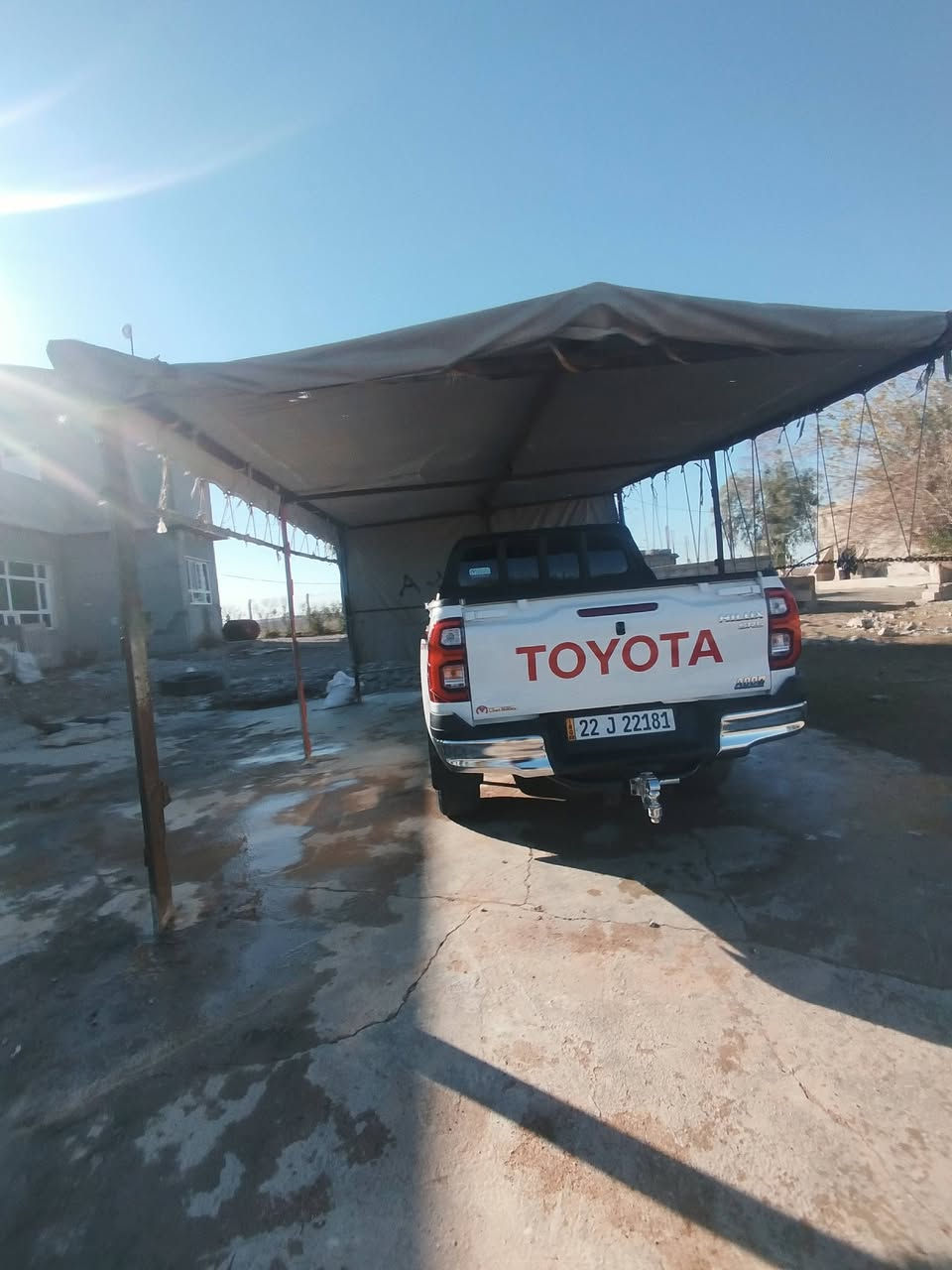 تویتاهیلوکس 2025هیجی نیا گیر عادی فول فول رقم خاوانی ***********
