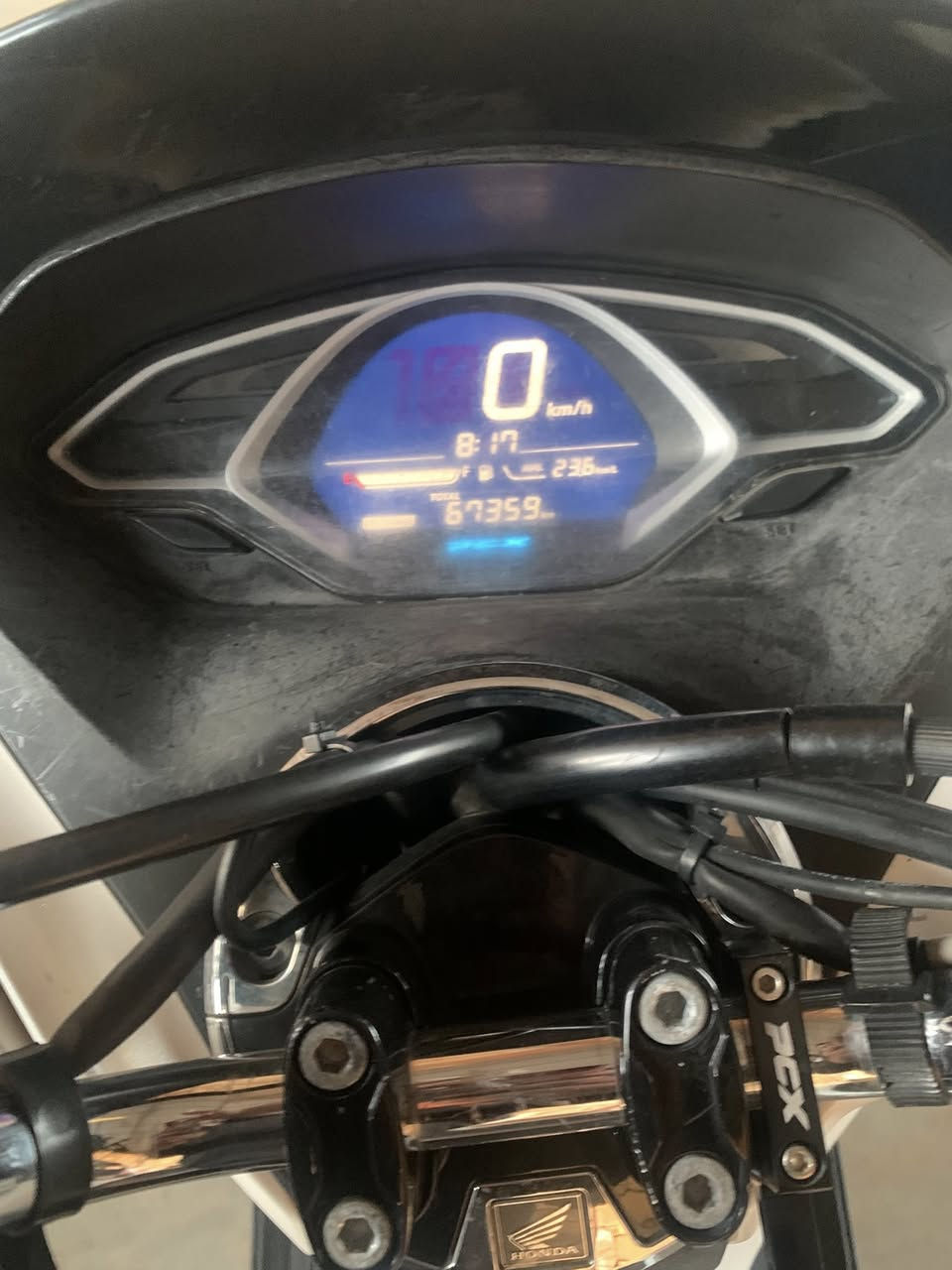 سلام عليكم بي سي اكس  جيل الثالث الدراجه حلوه ونضيفه تجي تفحص وشوف الدرجه ماشيه 67 الف السعر 16 وبيه مجال *********** بغداد
