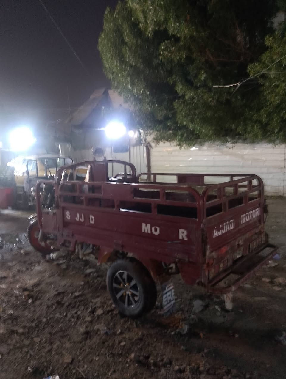 السلام عليكم ستوته صقر 2021 أوراق كامله مكينه حلوه كهربائيات جديده السعر مليون و100 العنوان بغداد حي العامل موبايل *********** مو شراي ليكسر بيهه تحياتي للجميع والشراي يتصل على
