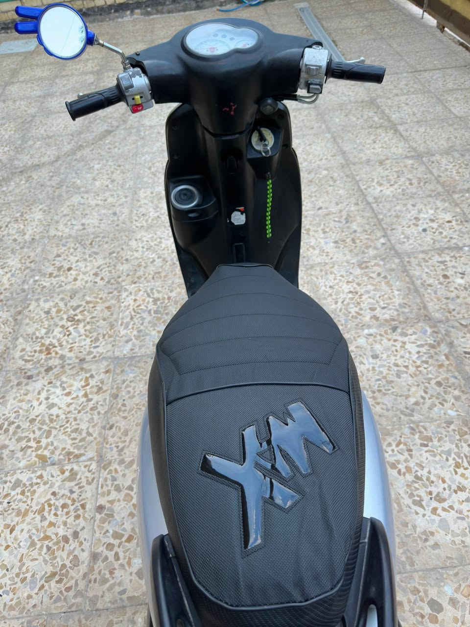 السلام عليكم فله رمبه مكفوله كفاله عامة سعر (مليون) الشراي أهلاً وسهلاً ( *********** )
