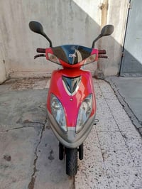 #ياالله السلام عليكم اخوان دراجه سايم ابو عيون مكينتها فول نعومه ونشاط...