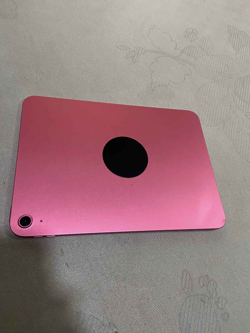 ايباد ١١ذاكره ١٢٨بي بس هاي الطخه جهاز يخبل ٣٧٥وبي مجال للًطيبين ***********مكتن بغداد
