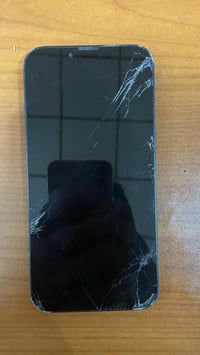 Iphone 13 عادي بطارية 97 مبدلة اصلية  شاشة اصلية مفطورة  تك سيم  ذاكرة...